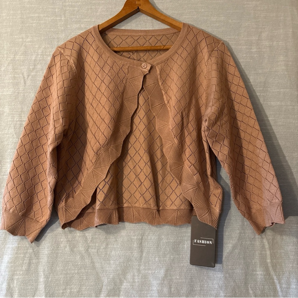 Fashion Shrug/Sweater 3/4 Sleeve Beige Women’s Sz L NWT